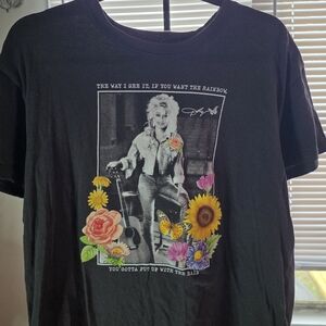 Dolly Parton Graphic Tee